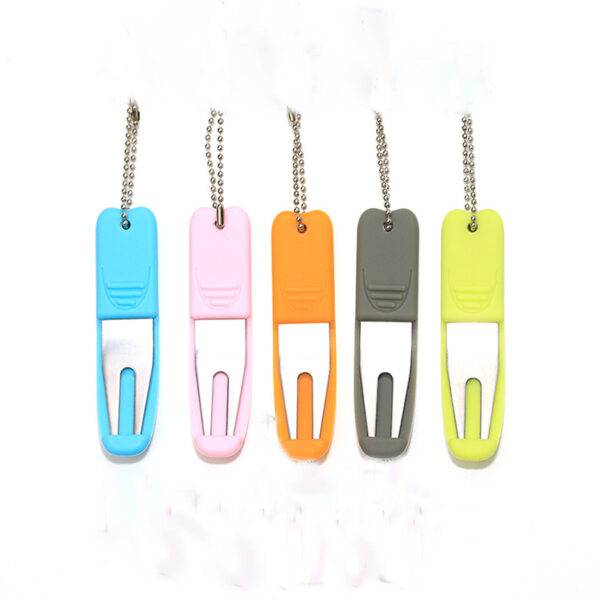 Silicone + Metal Golf Divot Tool